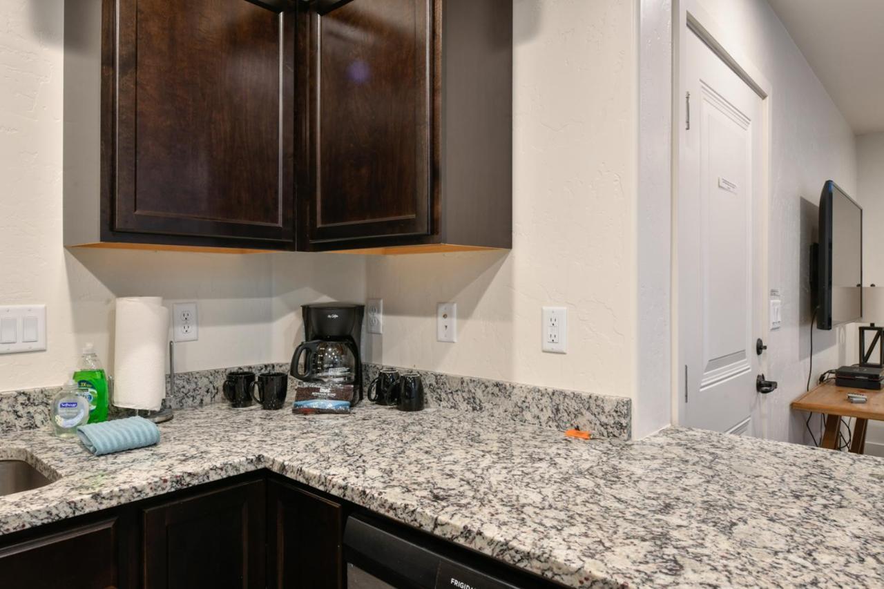 Moab Redcliff Condos Dean Re Exterior photo